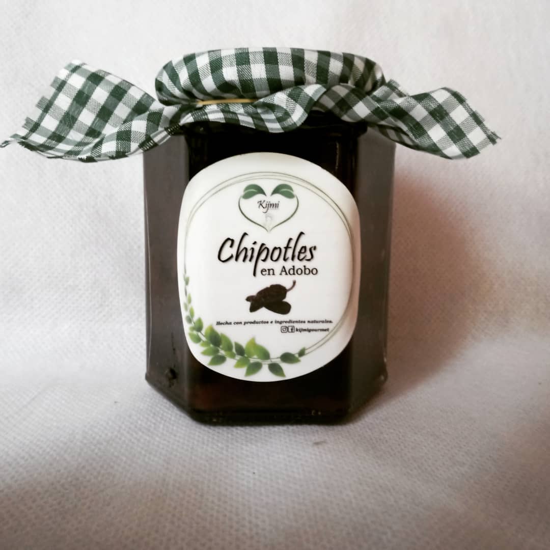 Chipotles en adobo estilo puebla